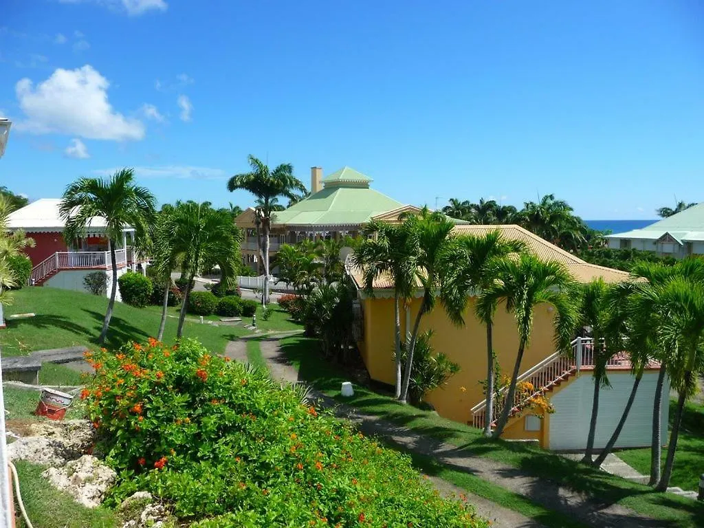 Apartamento Jolie studio meublé avec petite vue mer Saint-Francois