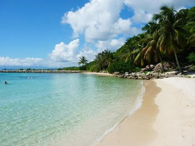 Apartamento Jolie studio meublé avec petite vue mer Saint-Francois